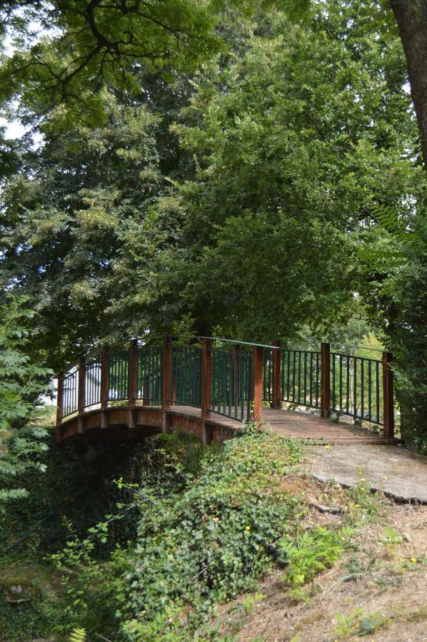 مبيت وإفطار Le Moulin De Bassac المظهر الخارجي الصورة