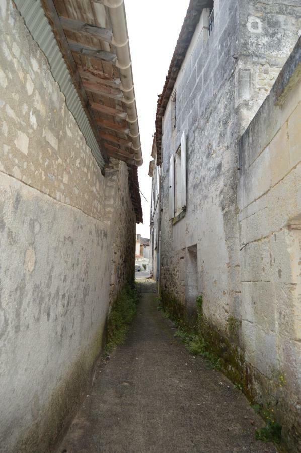 مبيت وإفطار Le Moulin De Bassac المظهر الخارجي الصورة